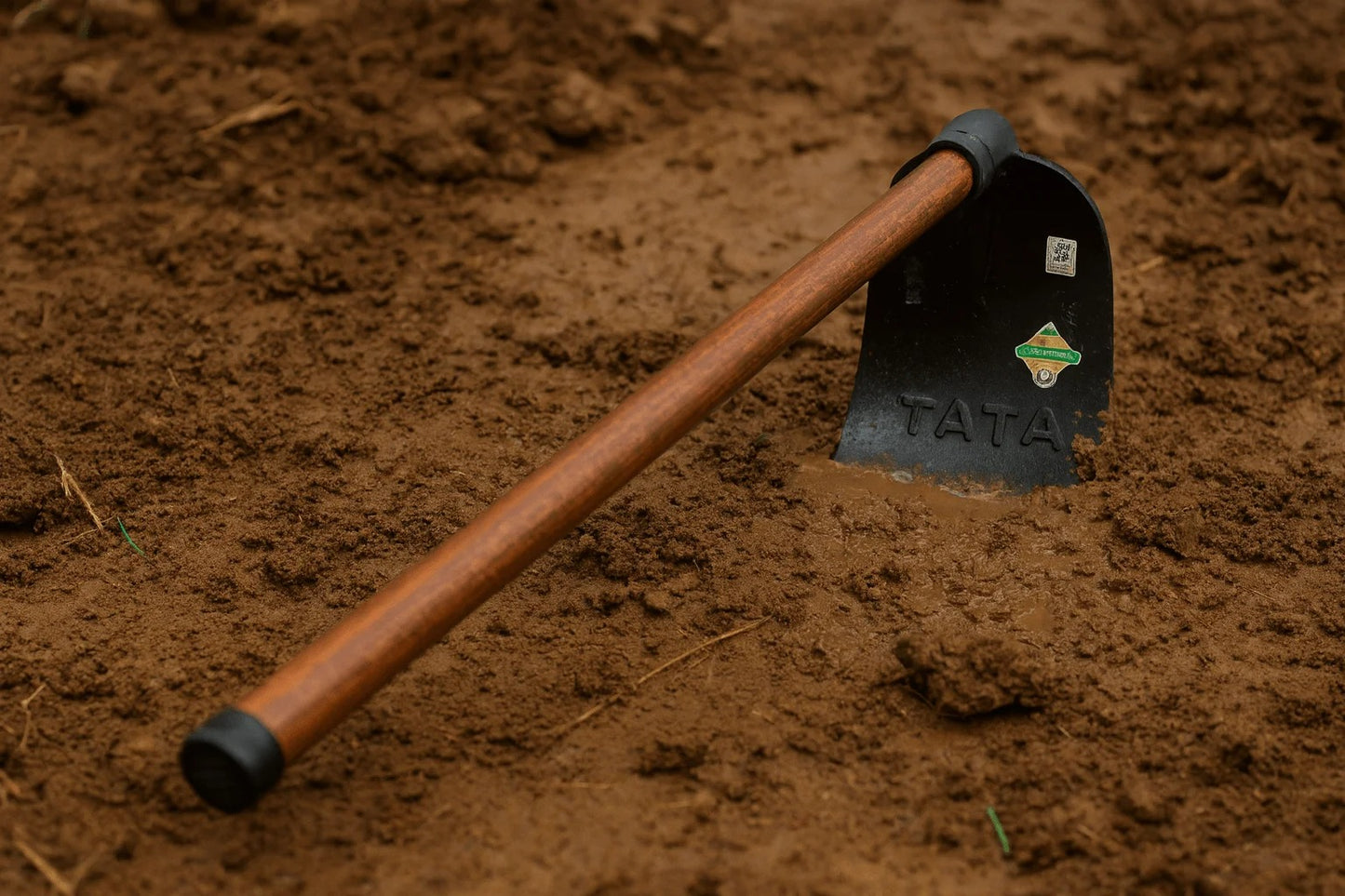 TATA Agrico Heavy-Duty Hoe Weeder — 120cm, 1.6kg, With Wrench & Cloth
